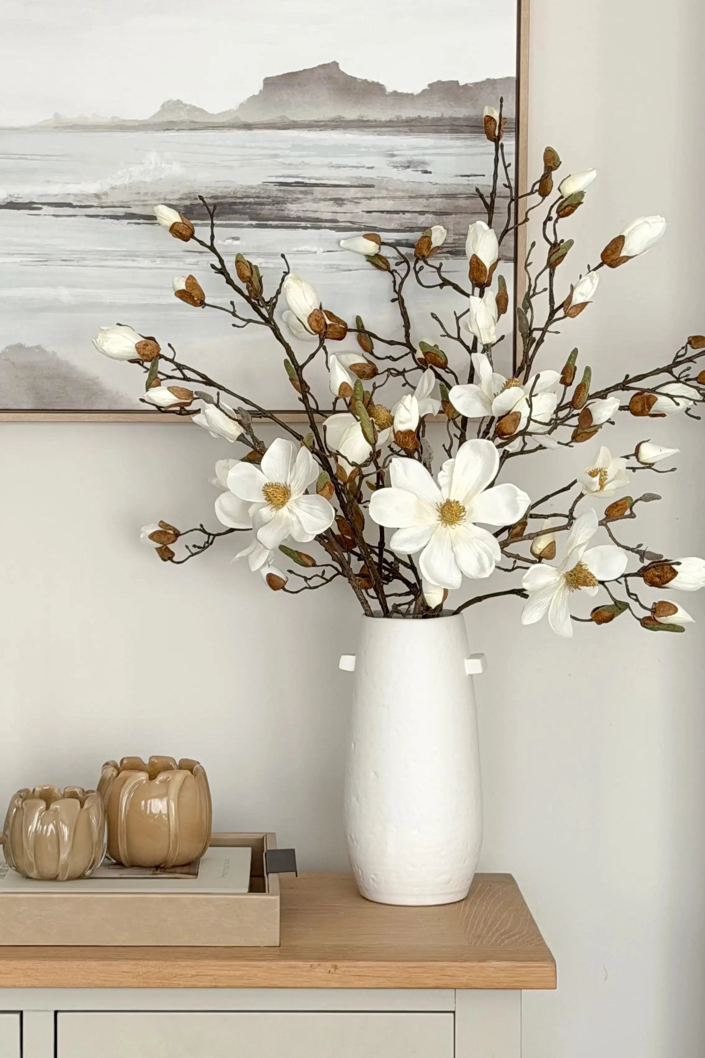 Palma Magnolia Bouquet & Vase Arrangement