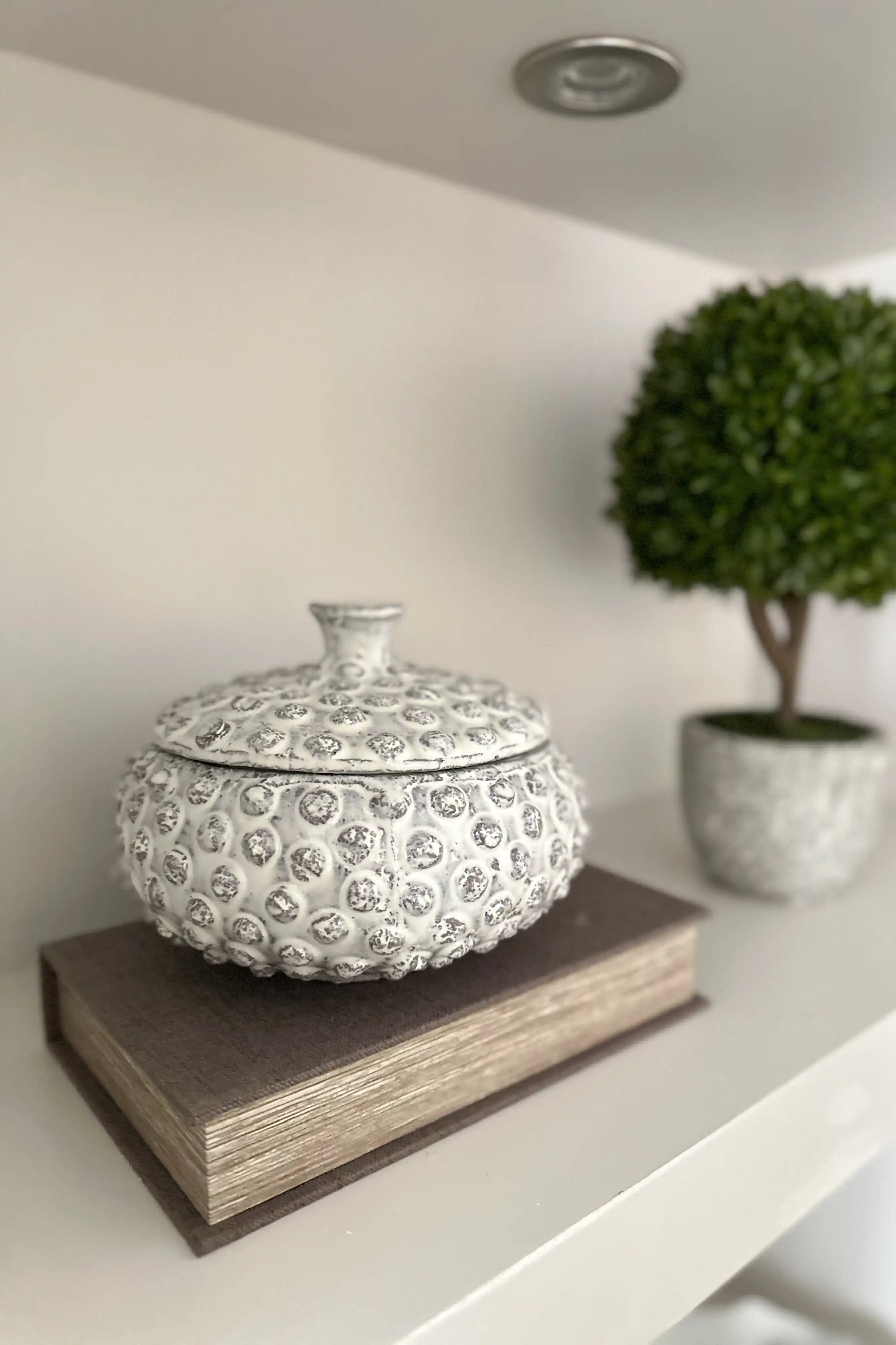Grey Textured Bobble Jar