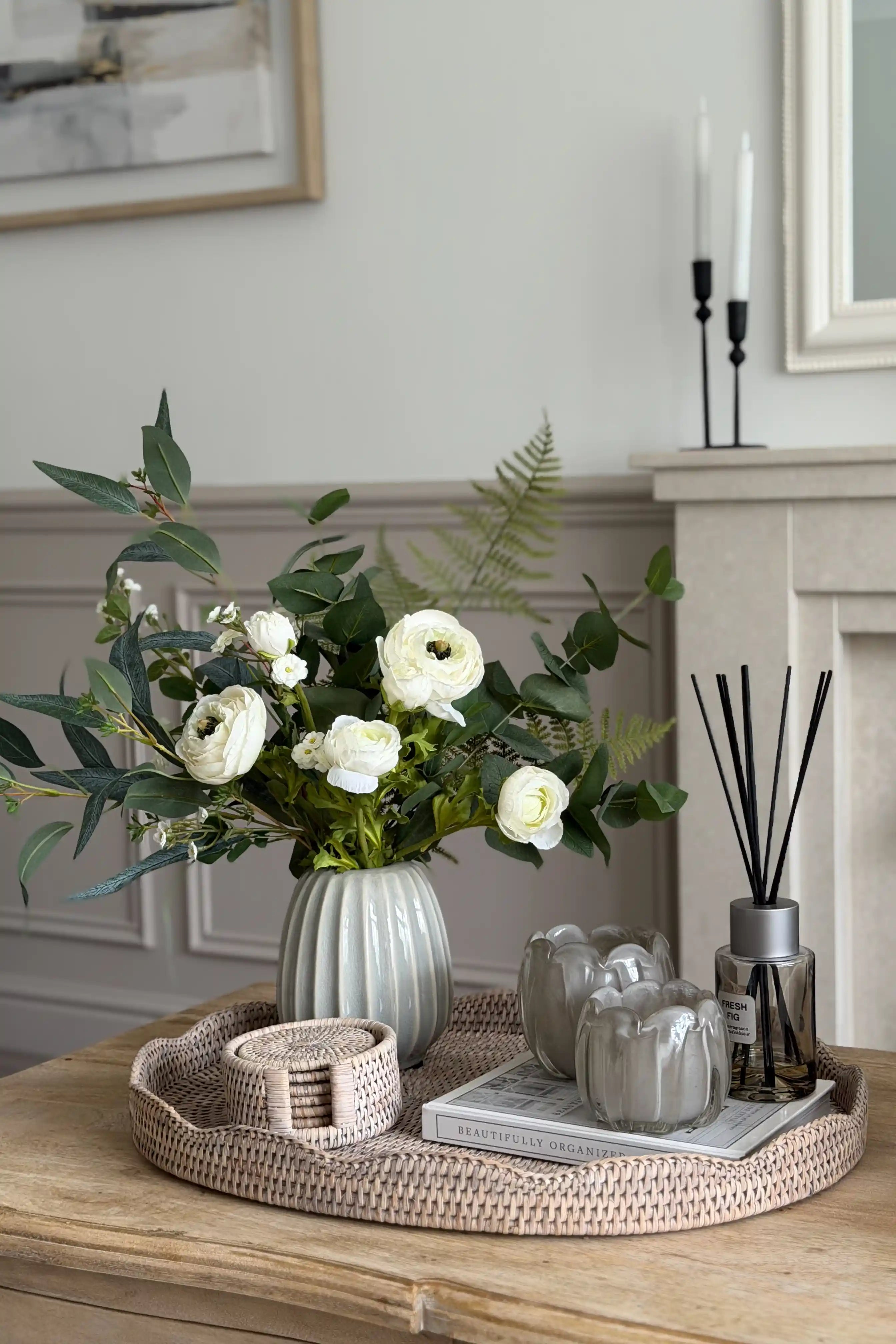 The Lucca Accent Arrangement