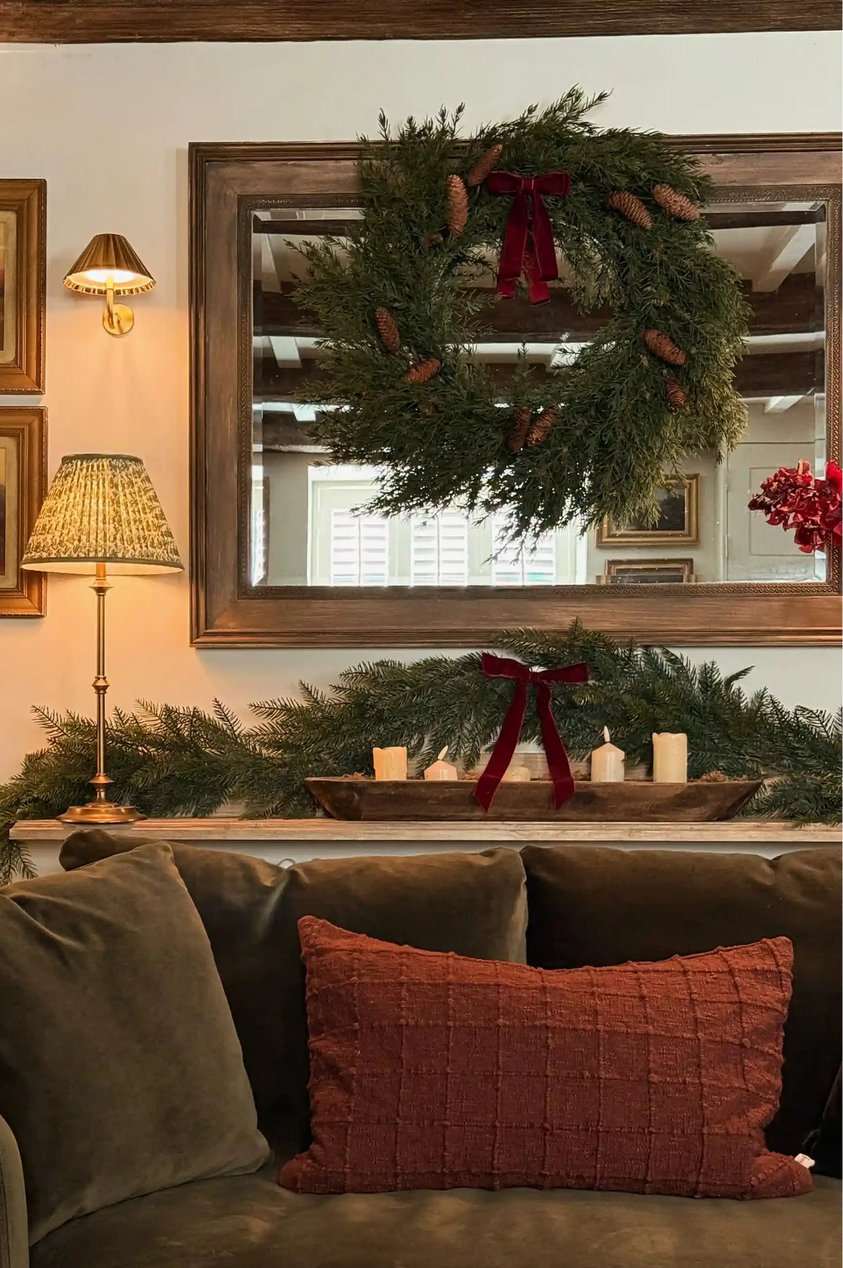 Natural Pinecone Wreath
