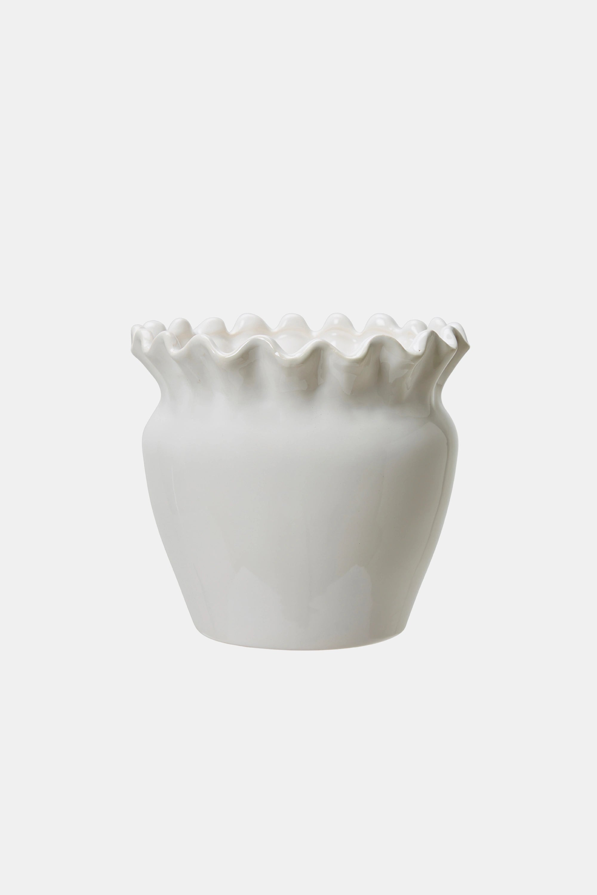 Serena Ruffle Planter