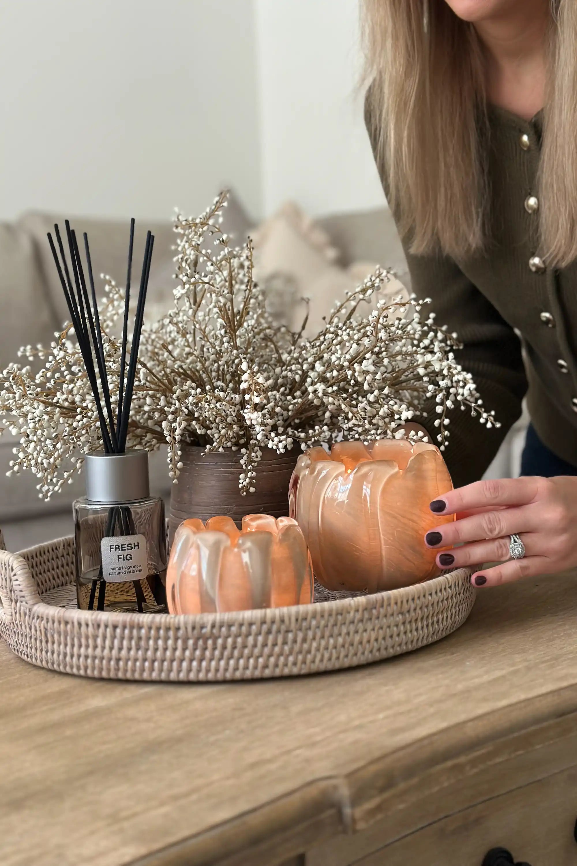 Aria Beige Candle Holder