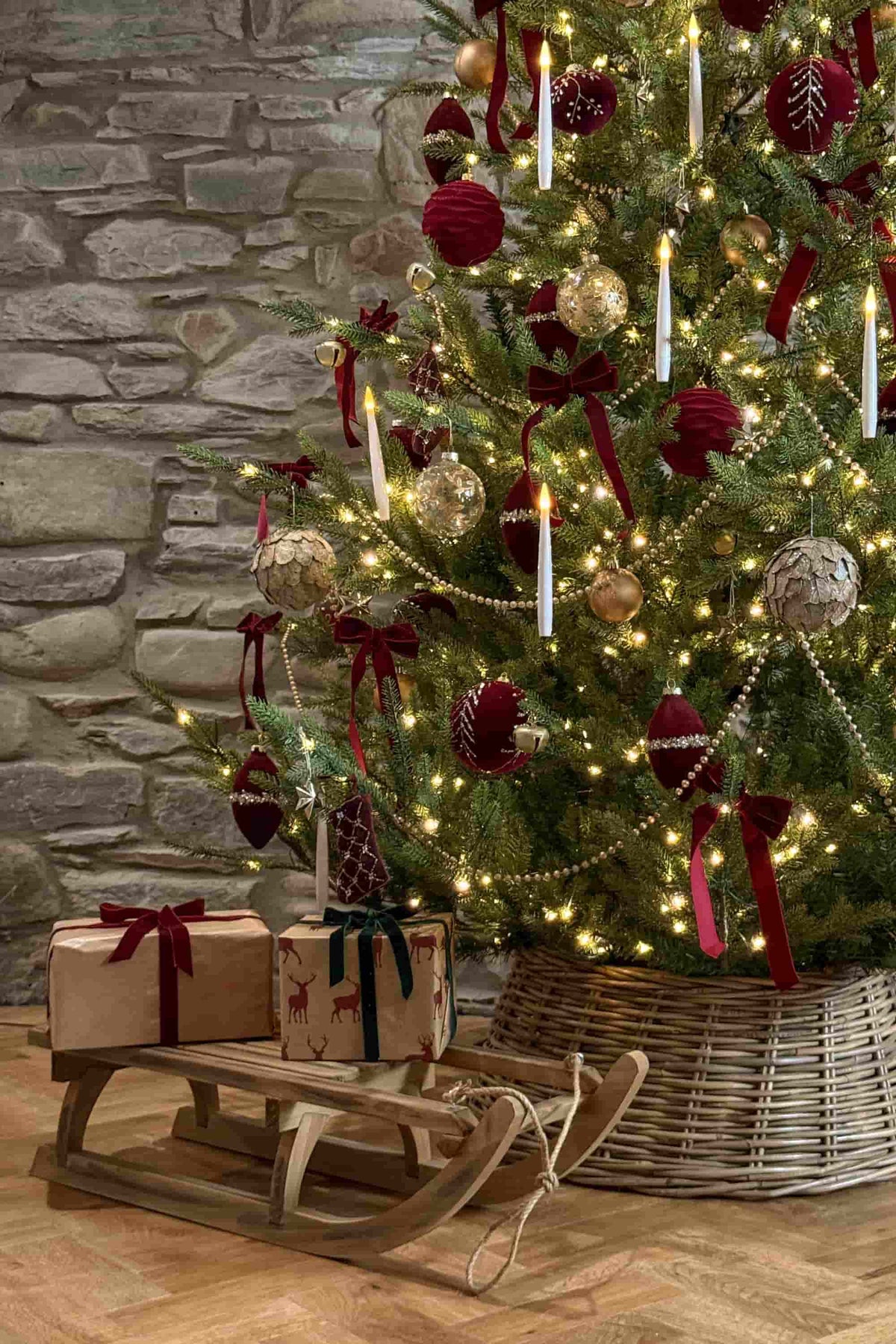 Festive Wooden Sleigh